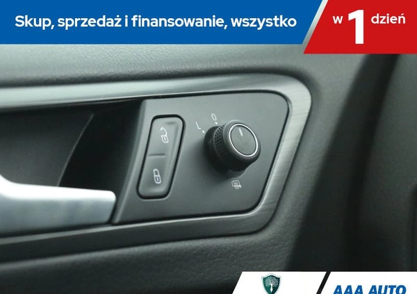 Volkswagen Golf cena 57000 przebieg: 94005, rok produkcji 2017 z Alwernia małe 211